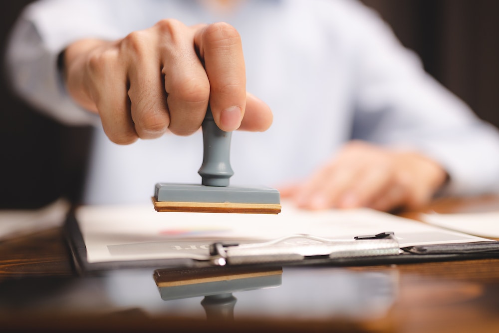 Les frais de notaire lors de la vente d'un bien immobilier en copropriété : considérations juridiques