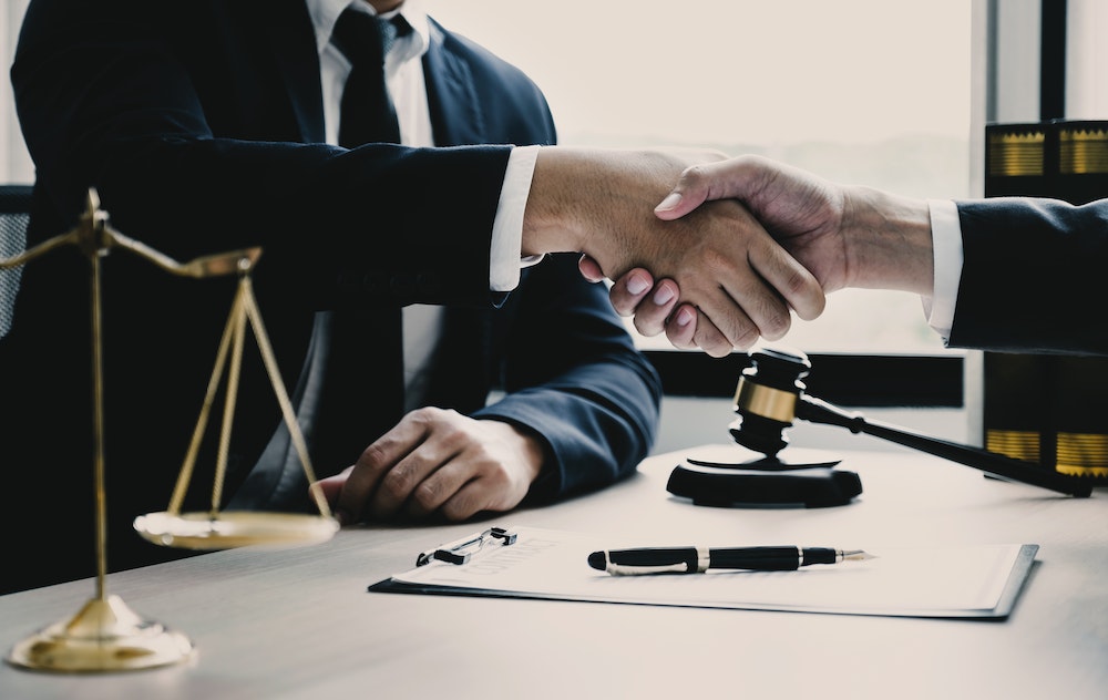 Aspects juridiques de la reprise d'entreprise : ce qu'il faut savoir