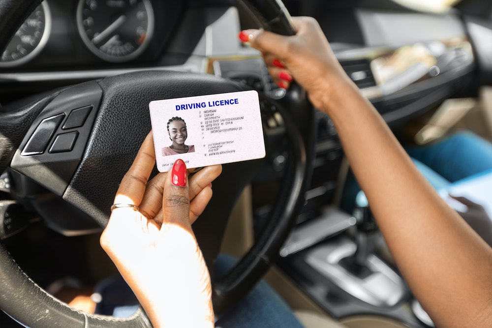 La loi du 21 juin 2023 en France : faciliter l'accès au permis de conduire
