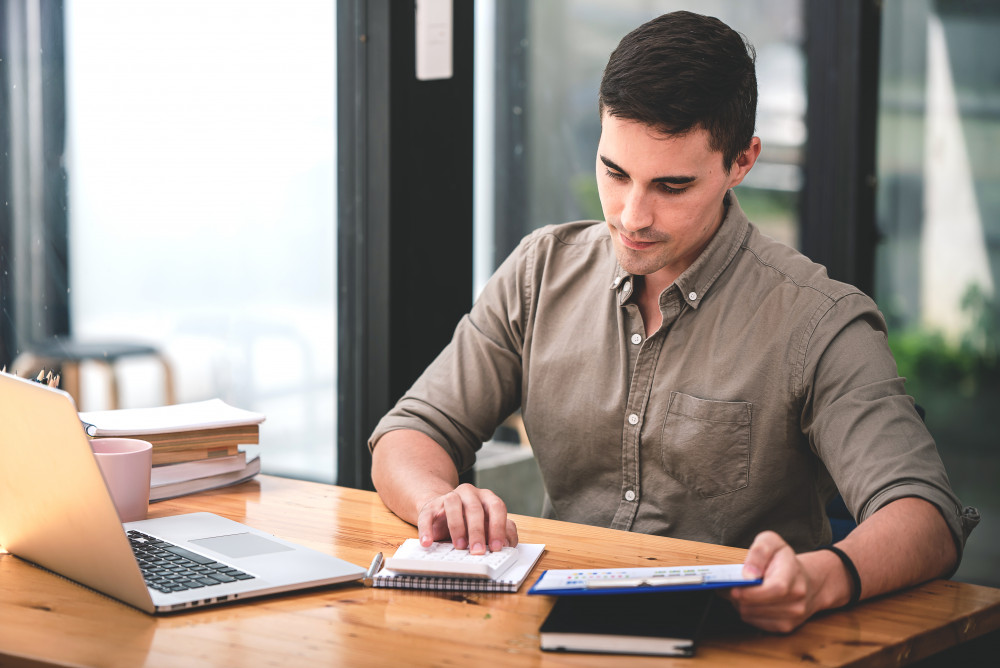 Liquidation amiable et liquidation judiciaire : comprendre les différences et les enjeux
