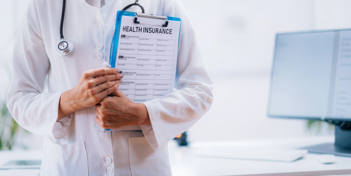 Assurance santé pour les travailleurs indépendants : Comprendre le cadre légal et optimiser votre protection
