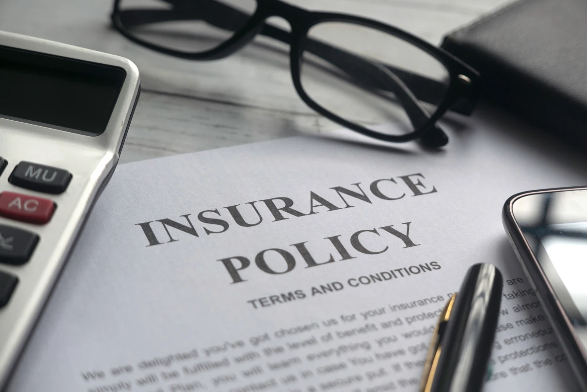 Maîtrisez la résiliation de votre contrat d'assurance : Guide complet pour protéger vos droits